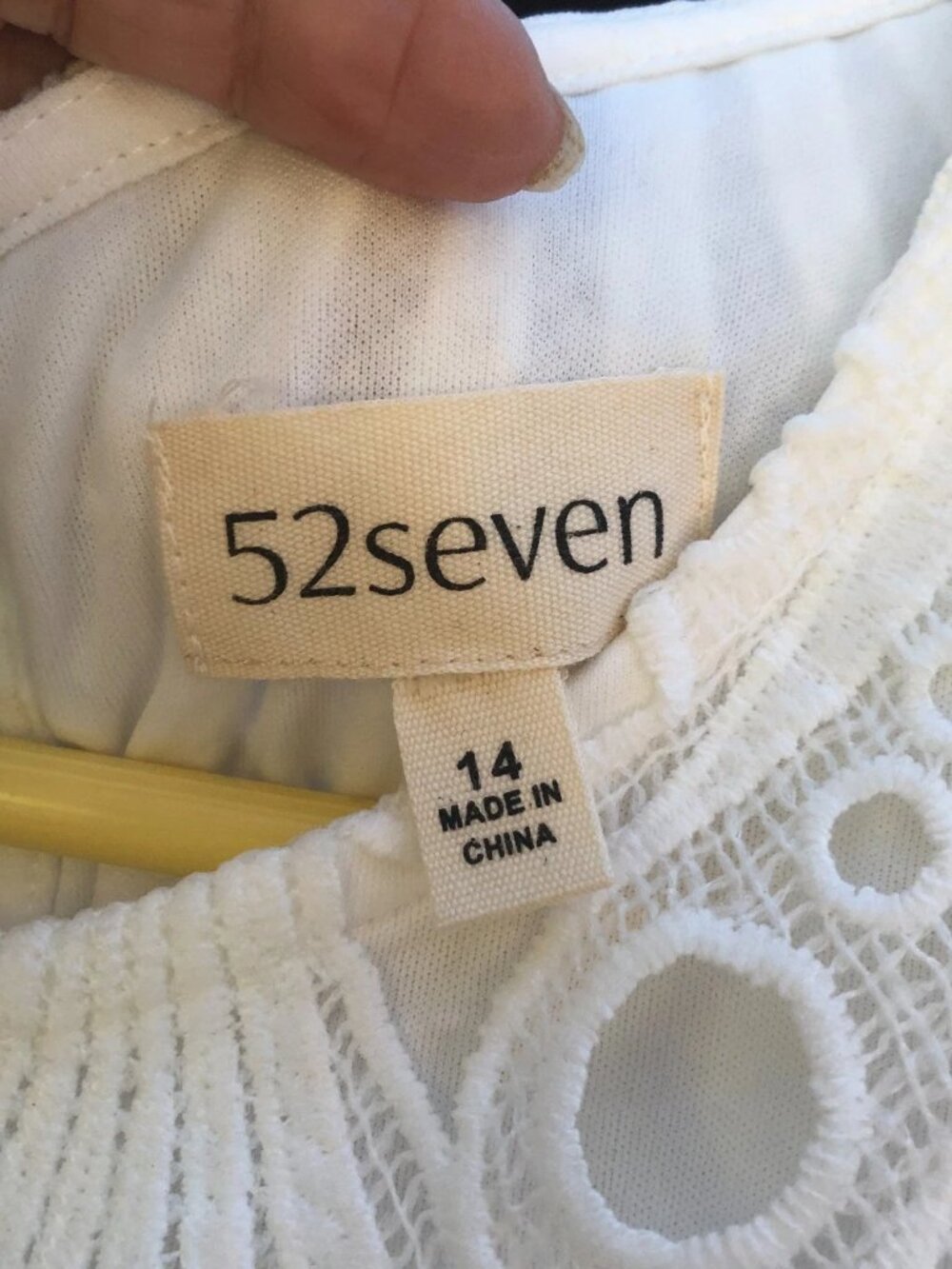 52Seven Women's Dress Size 14 White Lace Short Sleeve Shift - Picture 11 of 14